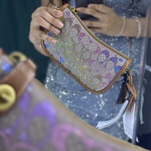 Coach Swinger Bag 20 With Chain In Crystal Signature Jacquard